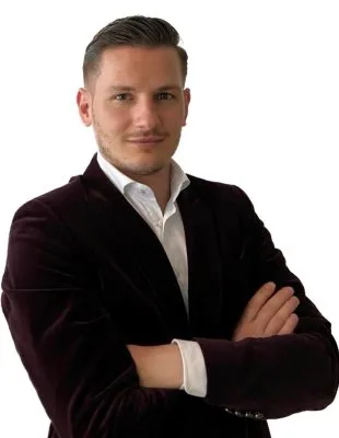 Foto Arber Licaj