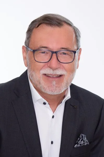 Foto Hugo Ebner