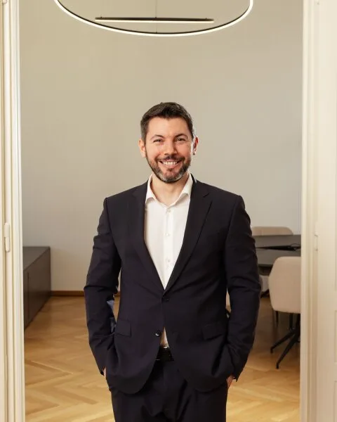 Foto Adrian Schuster