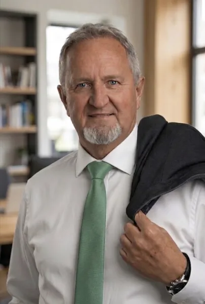 Foto KR Mag. Wolfgang P. Stabauer
