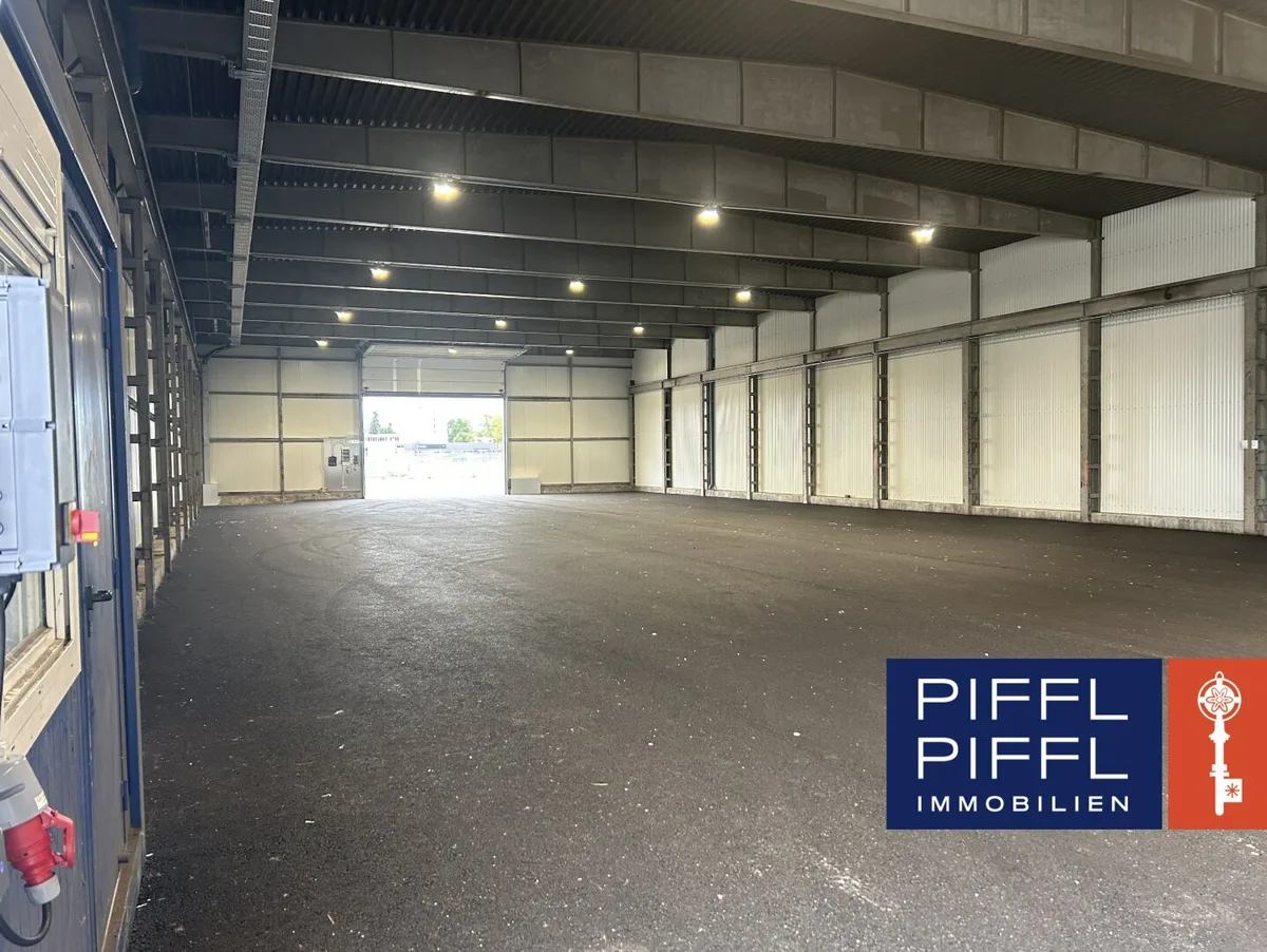 Große Lagerfläche 975m² in Ried im Innkreis zu mieten!