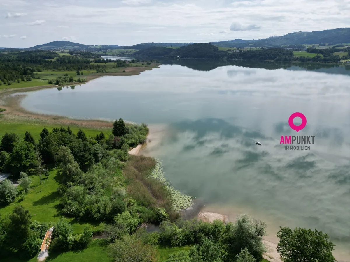 Ihr eigenes Stück Natur am Campingplatz am Wallersee  – Erholung genießen oder clever investieren!