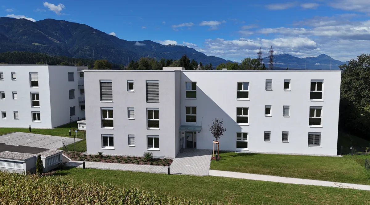 Blick auf den Dobratsch zum Mitnehmen - Glücksplatz