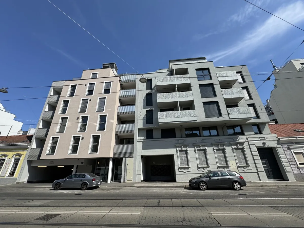 CHARMANTES INVESTMENT – FREIFLÄCHE - LUFTWÄRMEPUMPE – KELLER – GARAGE – U1!