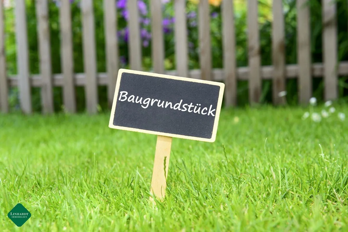 Attraktives Gewerbegrundstück direkt an der B17 ( ca 2000m² )