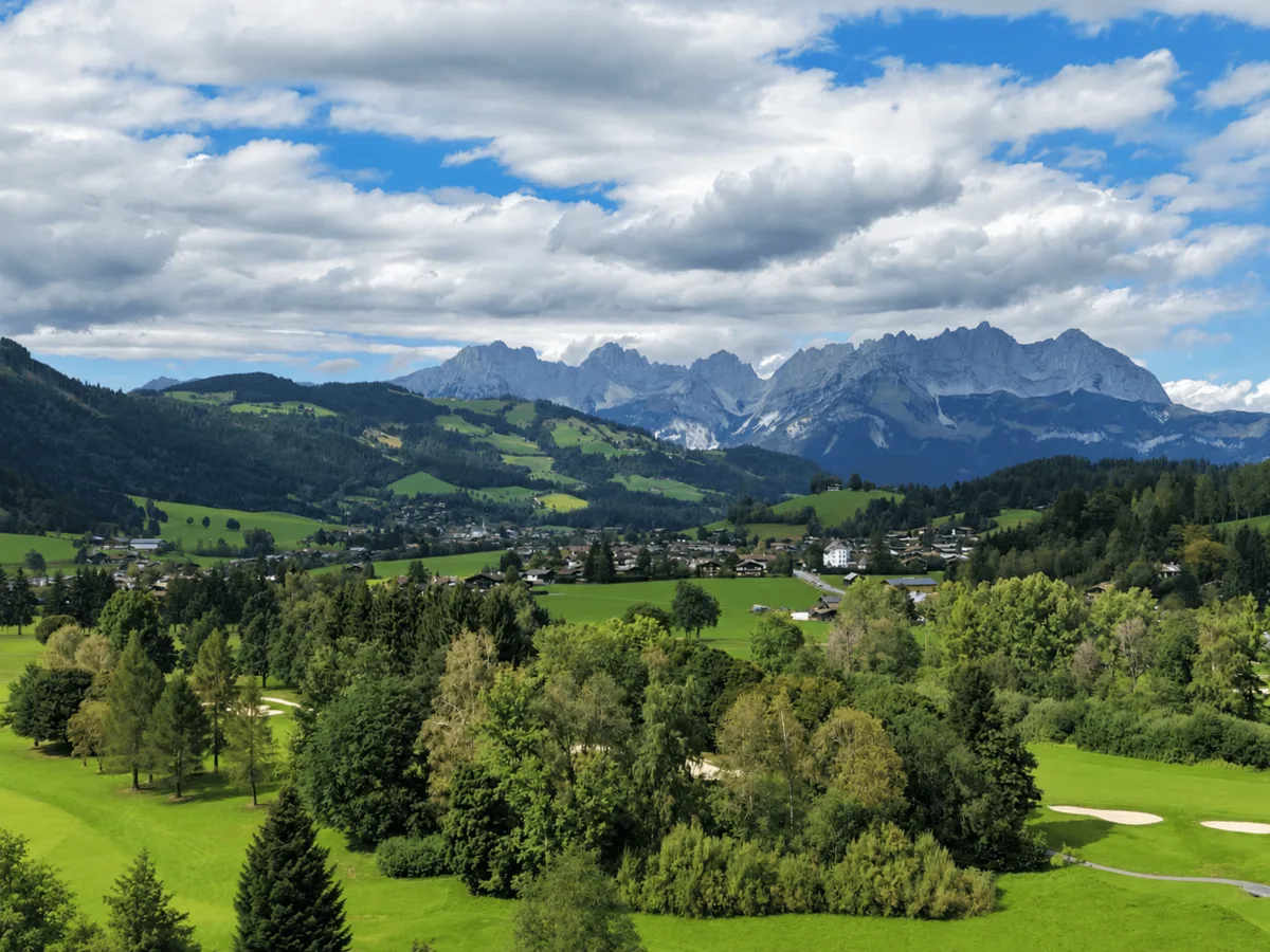 Exklusives Grundstück in Kitzbühel-Gundhabing - zwischen Golfplatz, Schwarzsee und Kitzbüheler Bergwelt