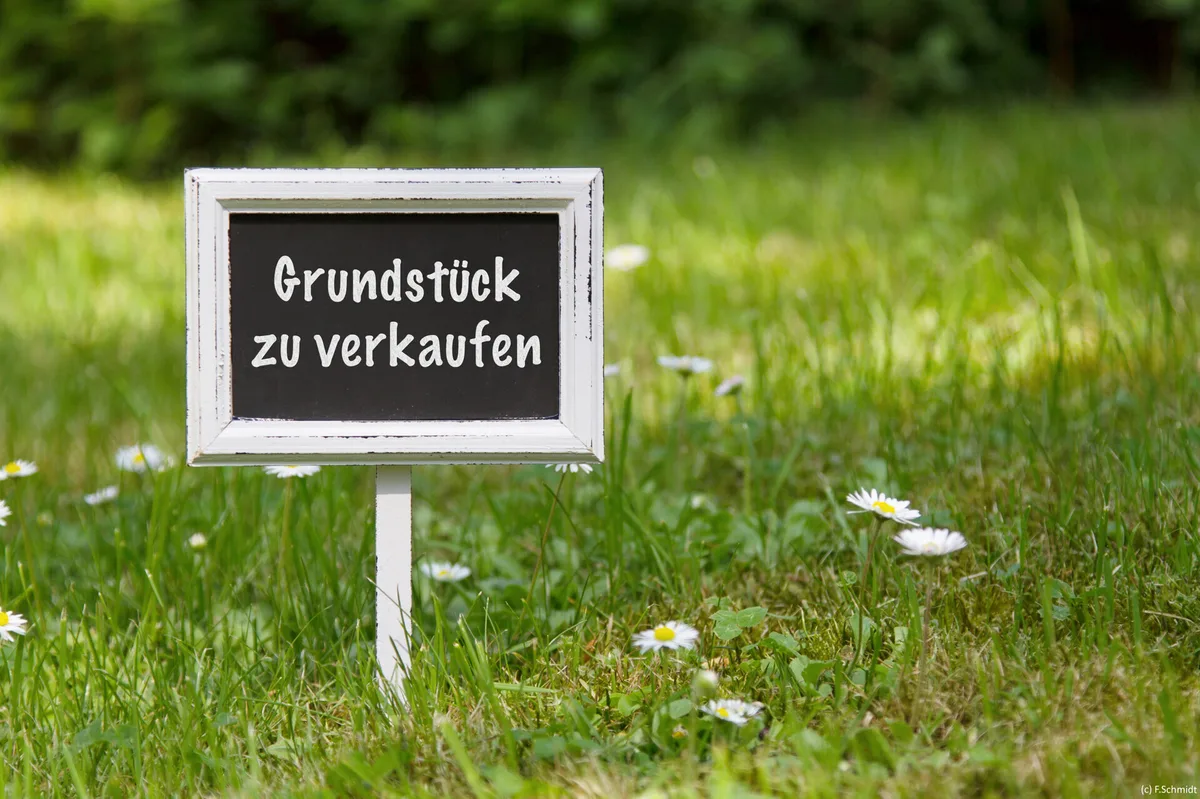 Projektentwicklung - 2 Grundstücke mit Abbruchgebäuden