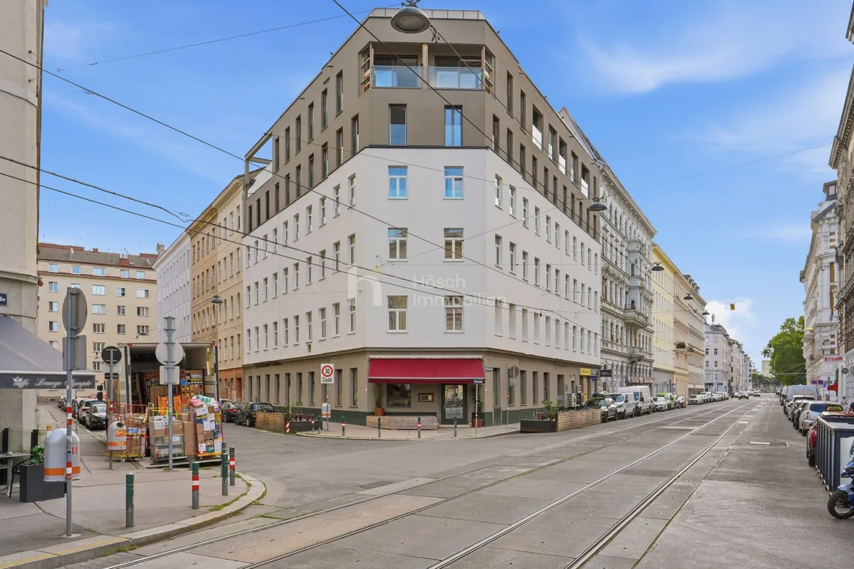 Erstbezug nahe Augarten | Gründerzeit-Charakter, neues Dachgeschoss und Lift