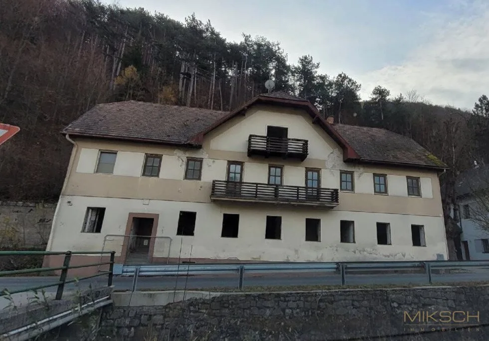 Sanierungsbedürftiges Haus I in 8 Wohneinheiten möglich I  mit 444m²